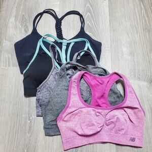 Group of 5 sports bra all fit like small 32